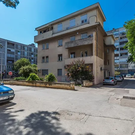 Apartment Deluxe Mp *