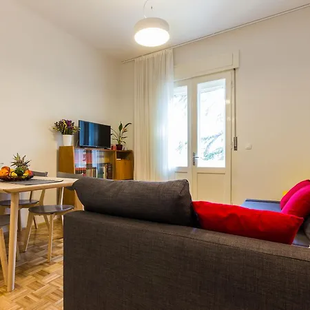Deluxe Mp Apartment