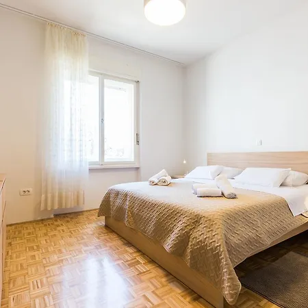 Apartment Deluxe Mp