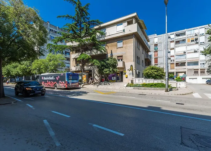 Deluxe Mp Apartman *